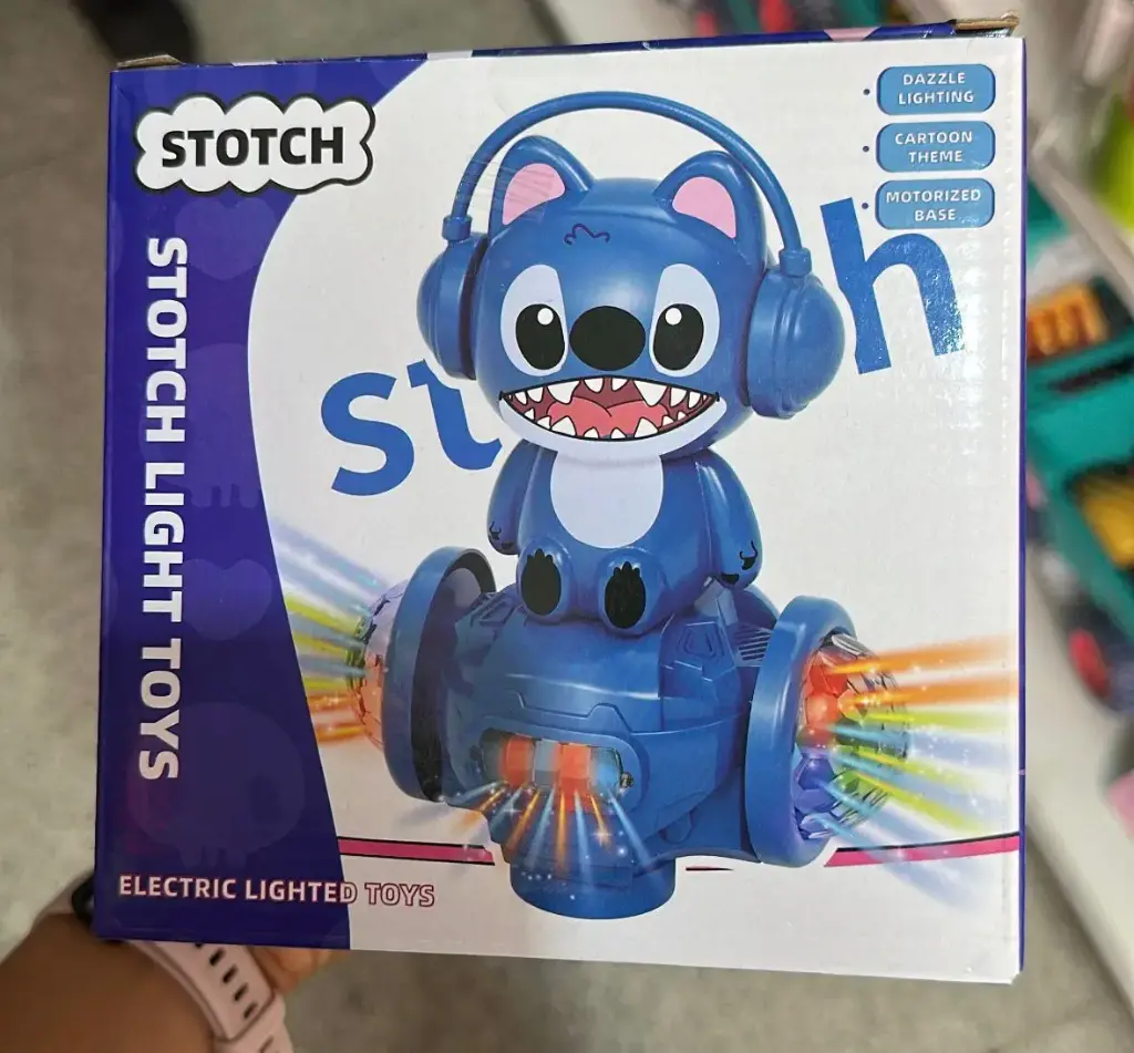 Stitch con luces y patines
